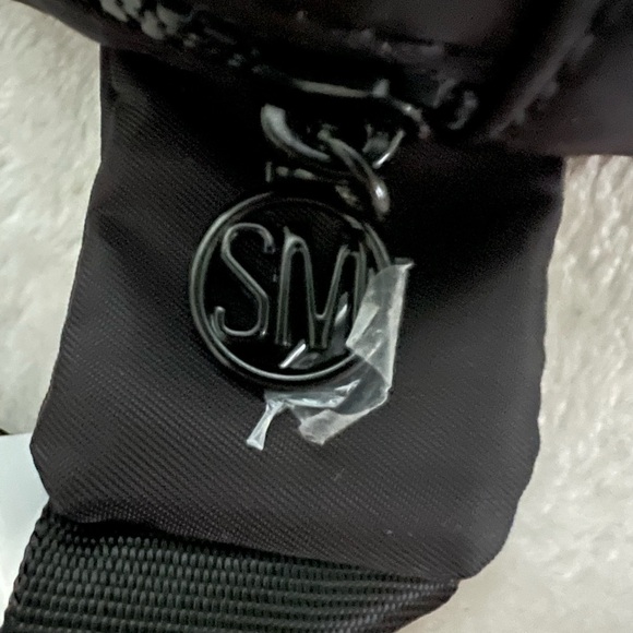 Steve Madden Black Belt Crossbody Fanny Pack Bag Set - Picture 14 of 16